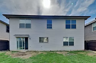 360 Blairwood Dr, Fort Worth, TX 76134 - Photo 15