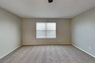 360 Blairwood Dr, Fort Worth, TX 76134 - Photo 7