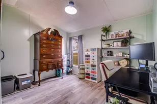 212 Farmhouse Rd, Springtown, TX 76082 - Photo 9