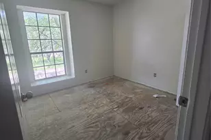 702 Westover Dr, Lancaster, TX 75134 - Photo 5