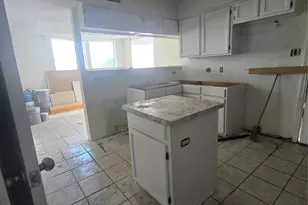 702 Westover Dr, Lancaster, TX 75134 - Photo 3