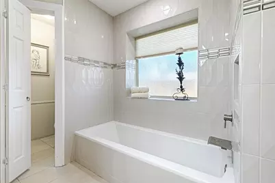 4017 Bobbin Lane, Addison, TX 75001 - Photo 25