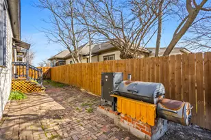 826 W Morton St, Denison, TX 75020 - Photo 27