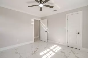 2512 Glen Garden Ave, Forest Hill, TX 76119 - Photo 33