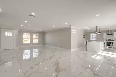 2512 Glen Garden Avenue, Forest Hill, TX 76119 - Photo 9