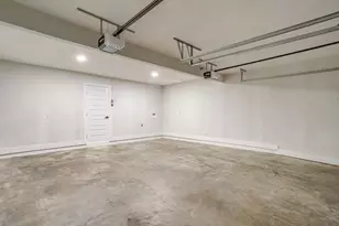 2512 Glen Garden Ave, Forest Hill, TX 76119 - Photo 35