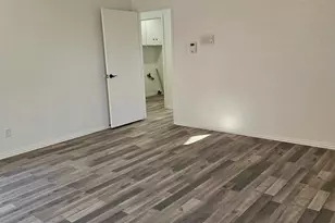 201 W Louella Dr, Hurst, TX 76054 - Photo 5