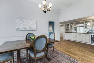 10819 Wallbrook Dr, Dallas, TX 75238 - Photo 9