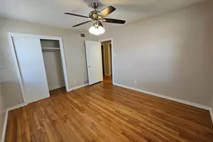 1016 Indian Creek Trail, Dallas, TX 75241 - Photo 15