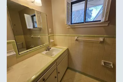 1016 Indian Creek Trail, Dallas, TX 75241 - Photo 21