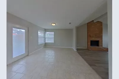 2674 Steppington Street, Grand Prairie, TX 75052 - Photo 5