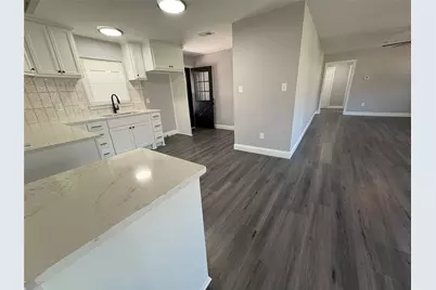 128 Brewster Street, Robinson, TX 76706 - Photo 9