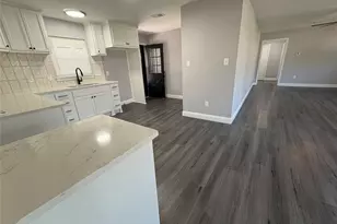 128 Brewster St, Robinson, TX 76706 - Photo 9