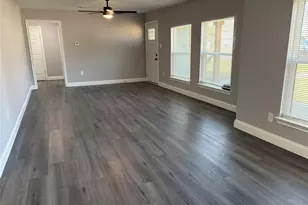 128 Brewster St, Robinson, TX 76706 - Photo 11