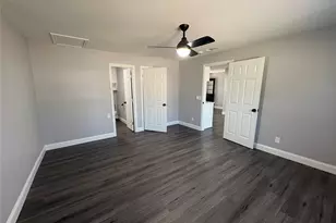 128 Brewster St, Robinson, TX 76706 - Photo 5