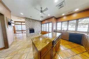 4917 Rio Vista Dr, Granbury, TX 76049 - Photo 13