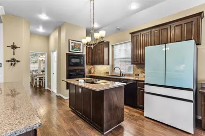 6401 Stone Creek Canyon Court, Fort Worth, TX 76137 - Photo 11