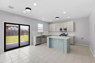 137 Heritage Dr, Crowley, TX 76036 - Photo 9