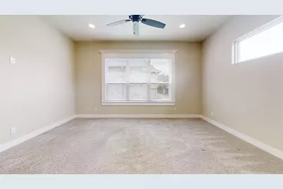 2405 Vineyard Drive, Granbury, TX 76048 - Photo 15