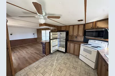 3304 Hidalgo #E, Waxahachie, TX 75167 - Photo 15