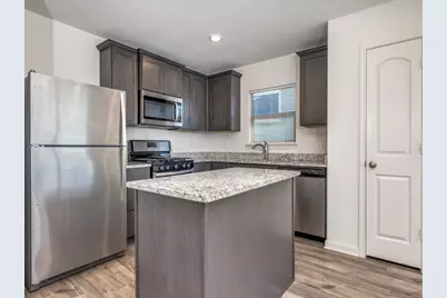 13611 Logan Pass Drive, Ponder, TX 76259 - Photo 11