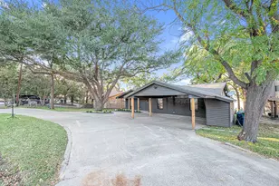 319 Admiral Dr, Gun Barrel City, TX 75156 - Photo 3