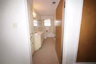 1441 Brazos St, Graham, TX 76450 - Photo 13