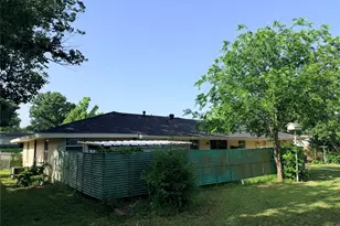 1441 Brazos St, Graham, TX 76450 - Photo 31