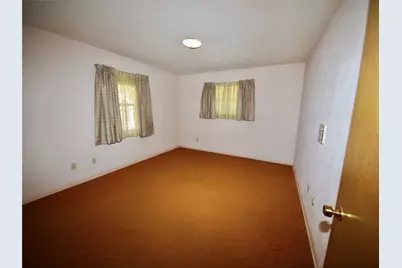 1441 Brazos Street, Graham, TX 76450 - Photo 25