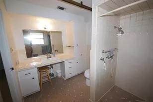 1441 Brazos St, Graham, TX 76450 - Photo 21