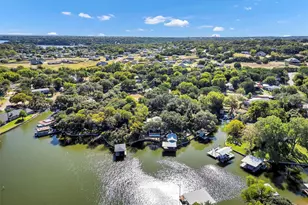 3814 Pawnee Ct, Granbury, TX 76048 - Photo 39