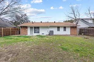 1510 Finley Rd, Irving, TX 75062 - Photo 17
