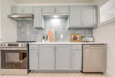 4413 Wellesley Avenue, Fort Worth, TX 76107 - Photo 5