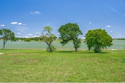 1505 Hillcrest Drive, Little Elm, TX 75068 - Photo 13