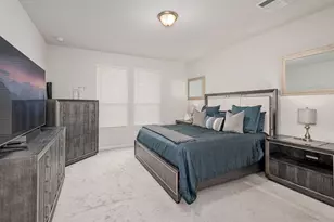 2413 Muirfield Dr, Little Elm, TX 75036 - Photo 11