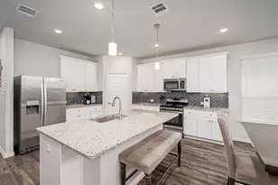 2413 Muirfield Dr, Little Elm, TX 75036 - Photo 5