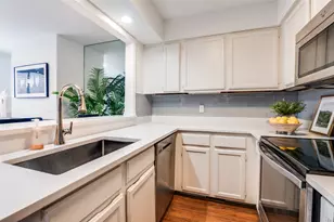 4411 Gilbert Ave, Dallas, TX 75219 - Photo 5