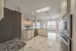 5786 Walnut Creek Dr, Fort Worth, TX 76137 - Photo 11