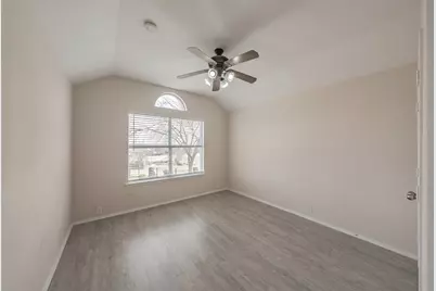 5786 Walnut Creek Drive, Fort Worth, TX 76137 - Photo 21