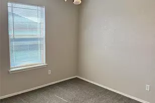 2314 Aldergate Dr, Arlington, TX 76012 - Photo 19