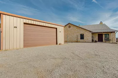 601 County Road 352, Carbon, TX 76435 - Photo 17