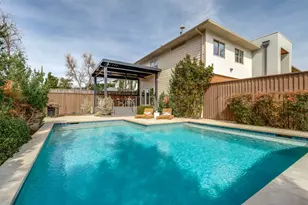 9831 Lakemont Dr, Dallas, TX 75220 - Photo 31