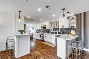 9831 Lakemont Dr, Dallas, TX 75220 - Photo 9