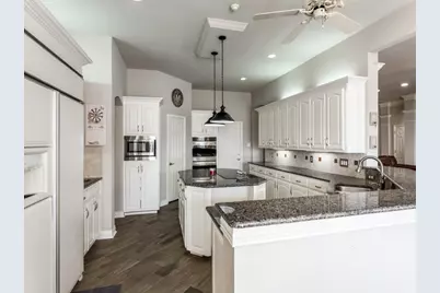 405 Shenandoah Drive, Burleson, TX 76028 - Photo 9