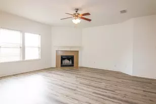 417 Niles Ct, Oak Point, TX 75068 - Photo 9