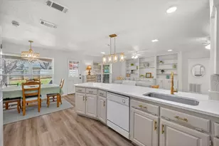 2125 Valleydale Dr, Arlington, TX 76013 - Photo 19