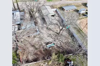 313 E 9th Street, Clifton, TX 76634 - Photo 3