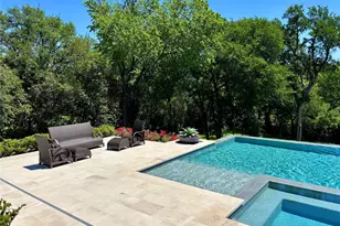 10010 Strait Ln, Dallas, TX 75229 - Photo 25