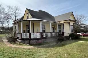 317 E Grand St, Whitewright, TX 75491 - Photo 35