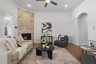 533 Longshore Dr, Little Elm, TX 75068 - Photo 9